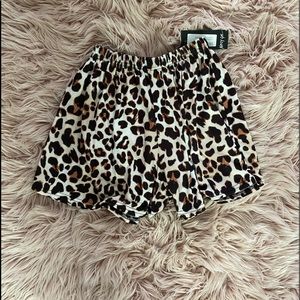 nastygal leopard shorts